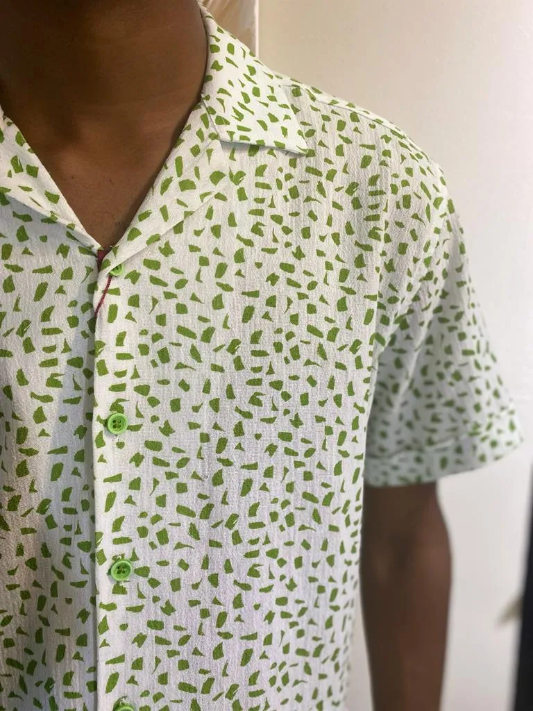 37739: Short sleeve shirt: Green - White