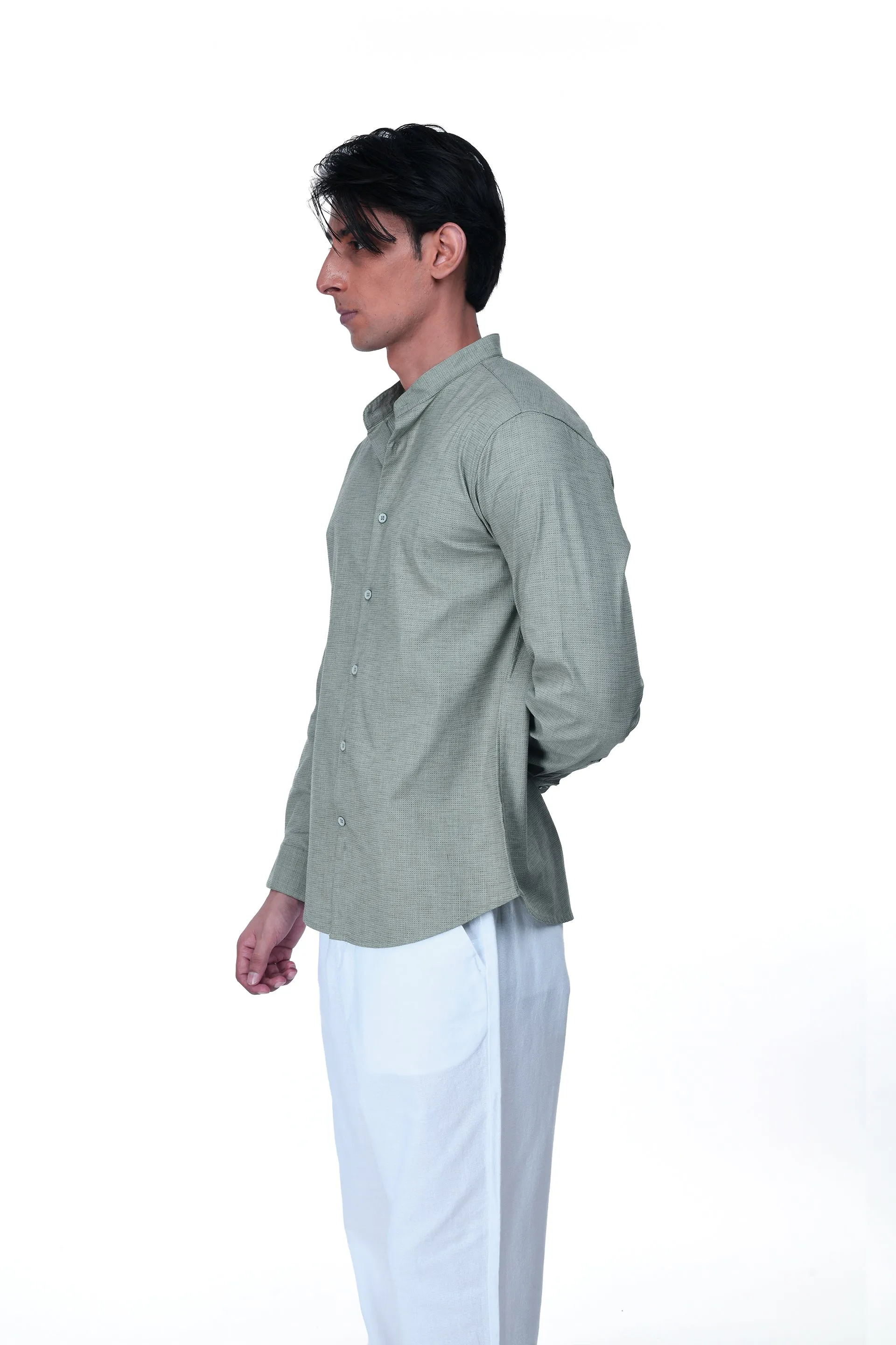 EASY IRON TEXTURED MANDARIN SHIRT IN GREEN