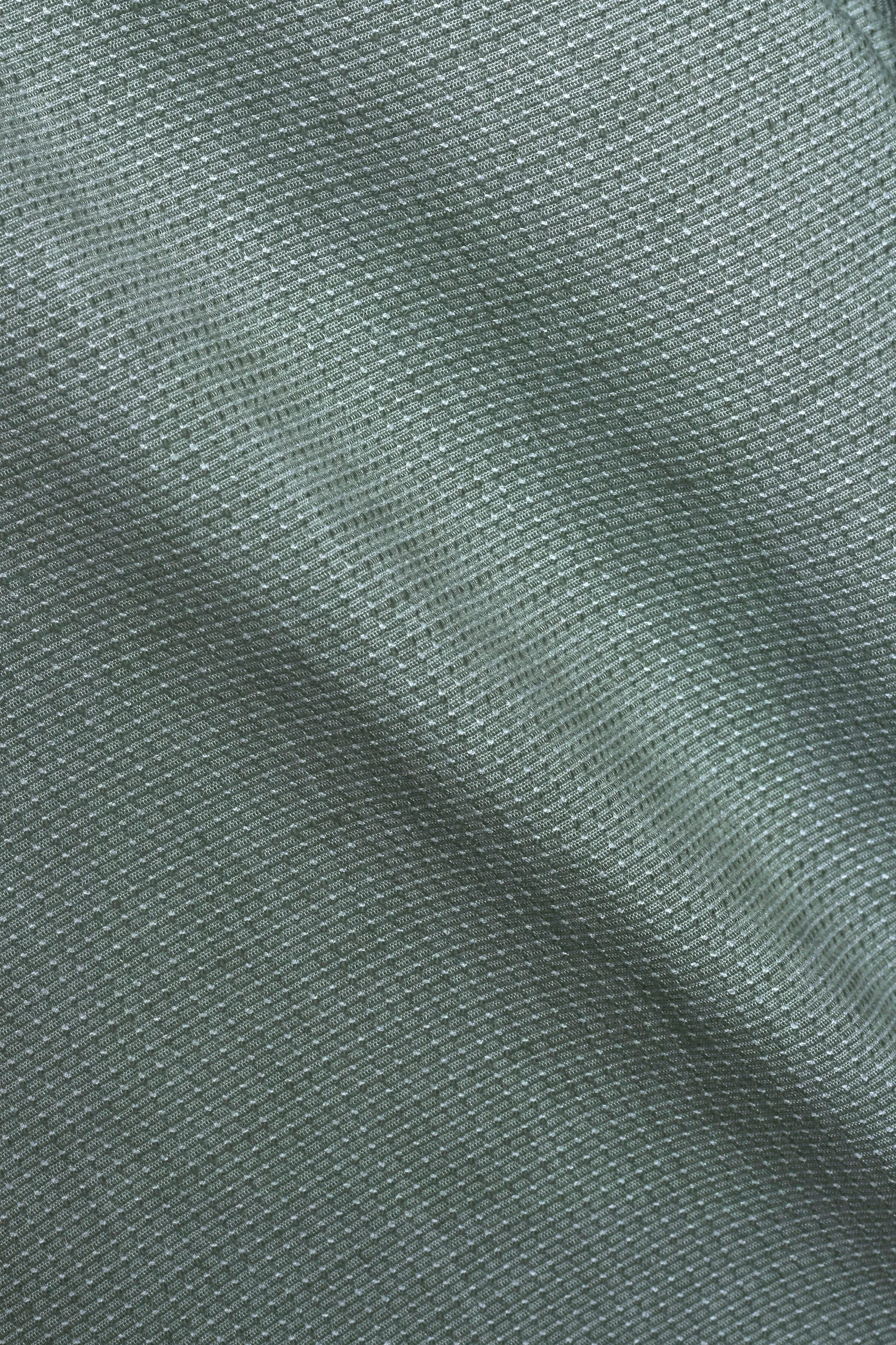 EASY IRON TEXTURED MANDARIN SHIRT IN GREEN