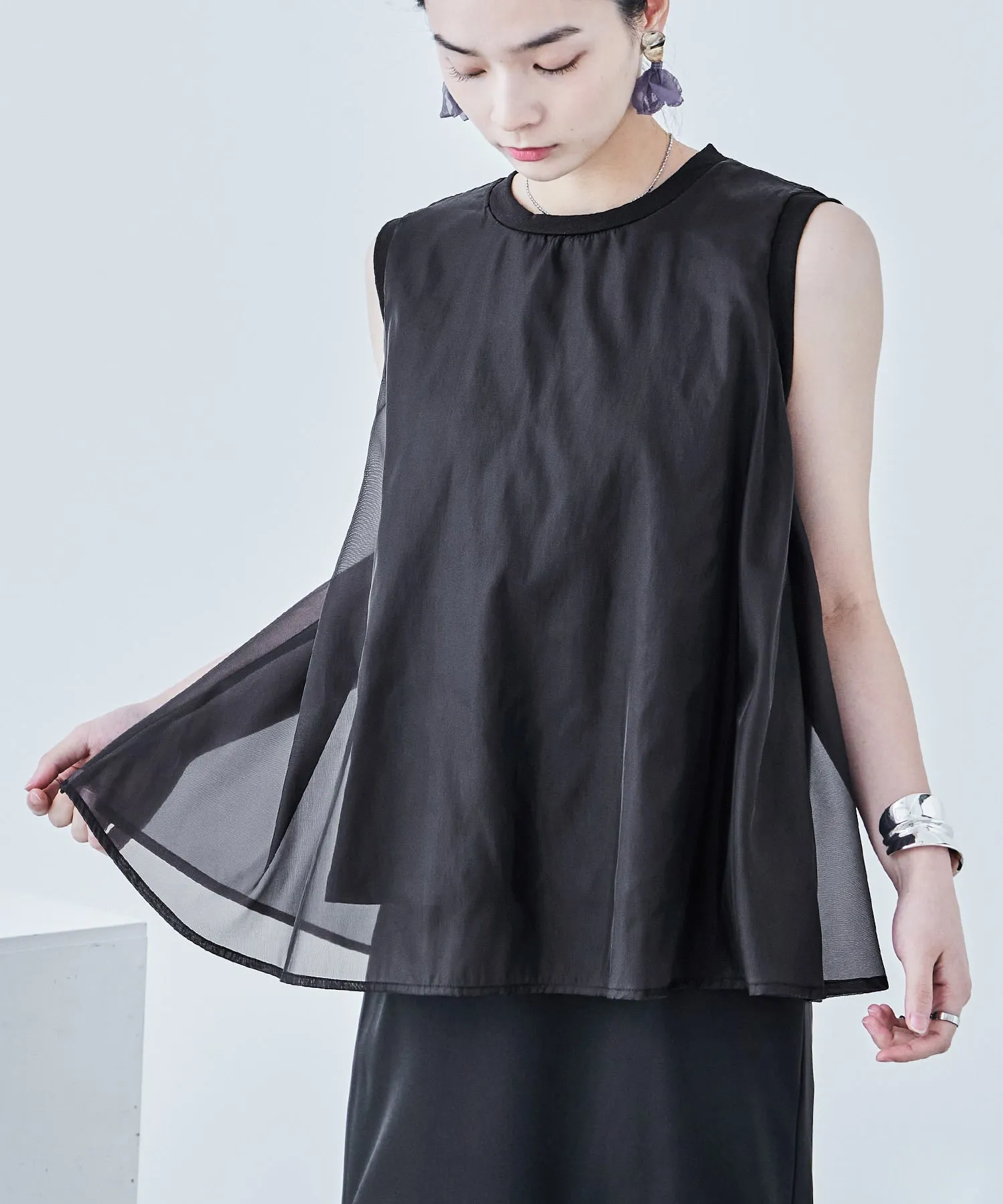 Organdie Flare No Sleeve Tops